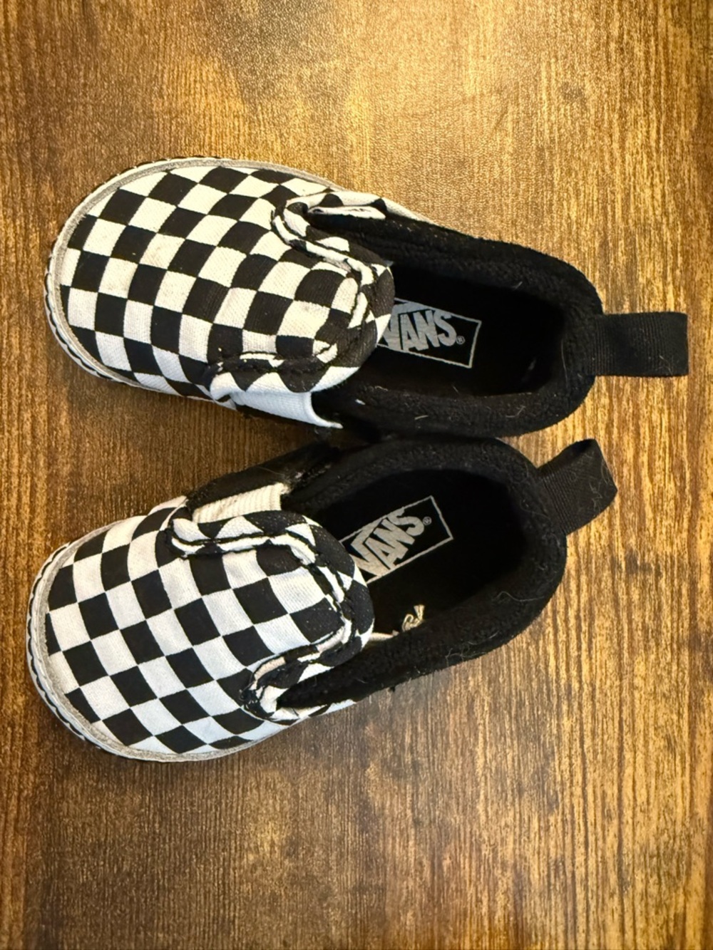 Vans Infant Checkered Shoes, size 2.0